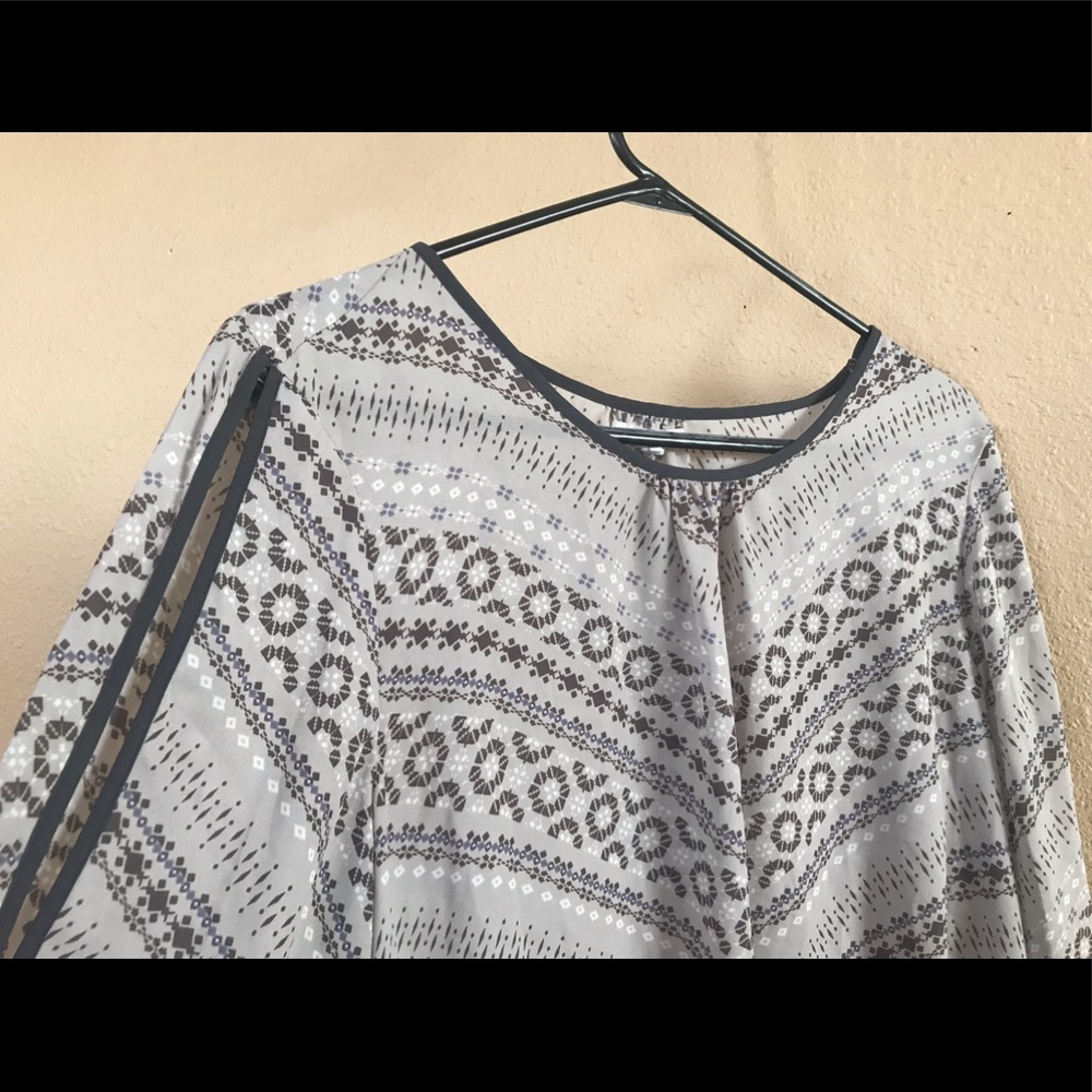 Maurice’s 3/4 length Sleeve Grey Tunic